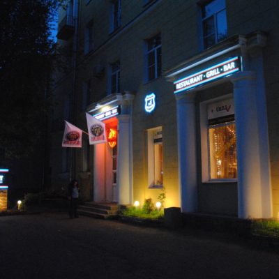 Шашлыкоff. Новый стиль наружной рекламы