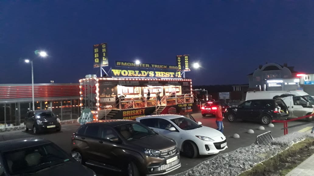 Комплексное рекламное оформление фудтрака / Monster_truck_bbq